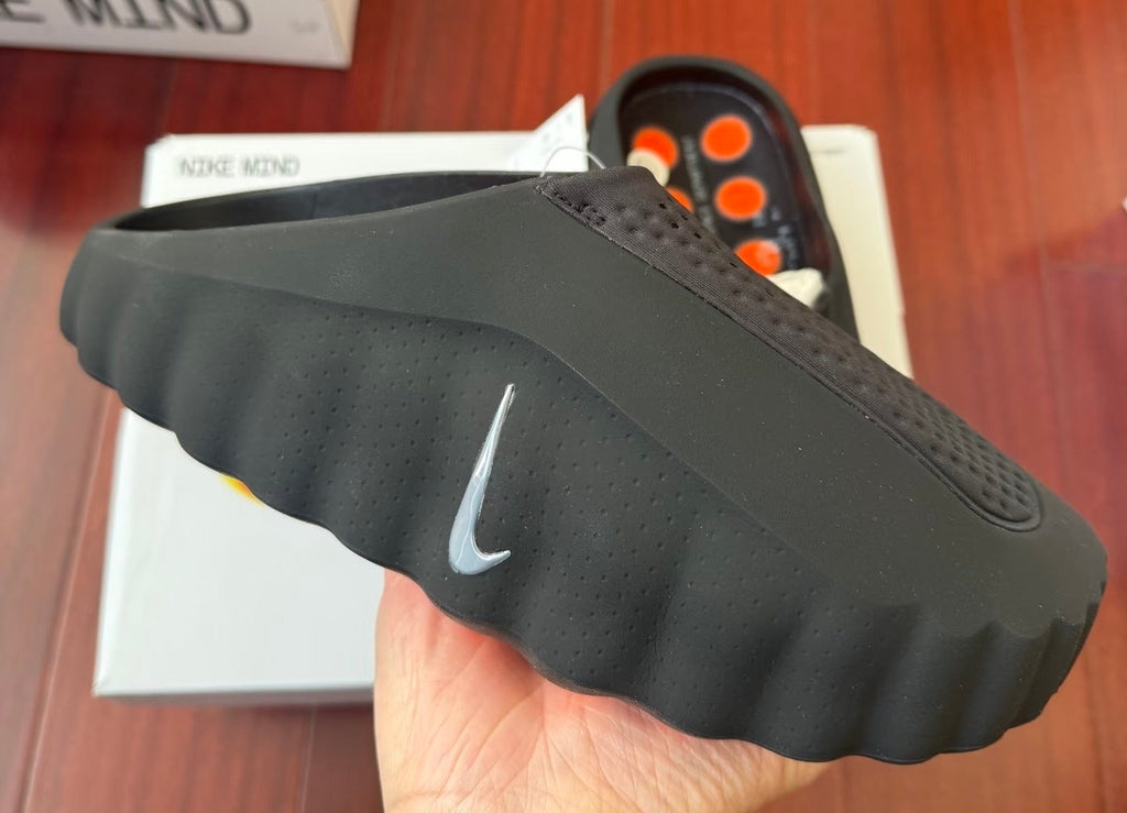 Nike Mind 001 Slides — Design‑Inspired Footwear: Black