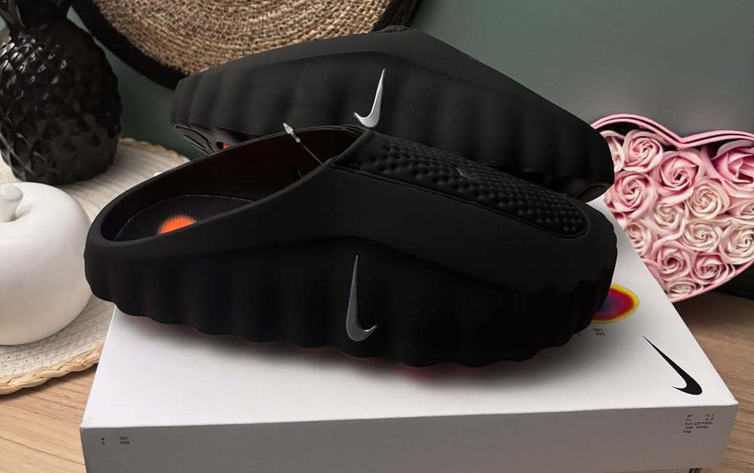 Nike Mind 001 Slides — Design‑Inspired Footwear: Black