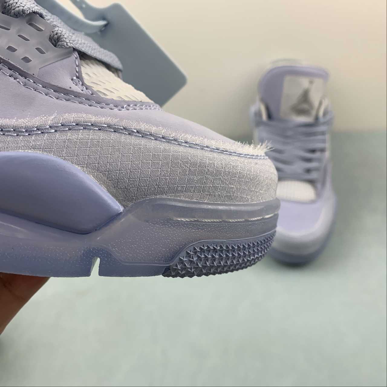 Jordan 4 — Design‑Inspired “Off‑White Carolina Blue” Custom Fantasy Build AJ4‑OWCAROLINA‑436