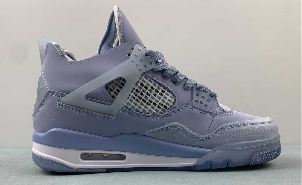 Jordan 4 — Design‑Inspired “Off‑White Carolina Blue” Custom Fantasy Build AJ4‑OWCAROLINA‑436