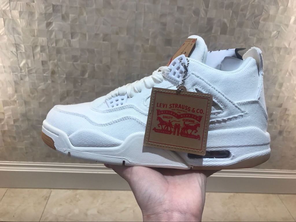 422 — Jordan 4 “Levi’s Pack” — Design‑Inspired Sneaker Set
