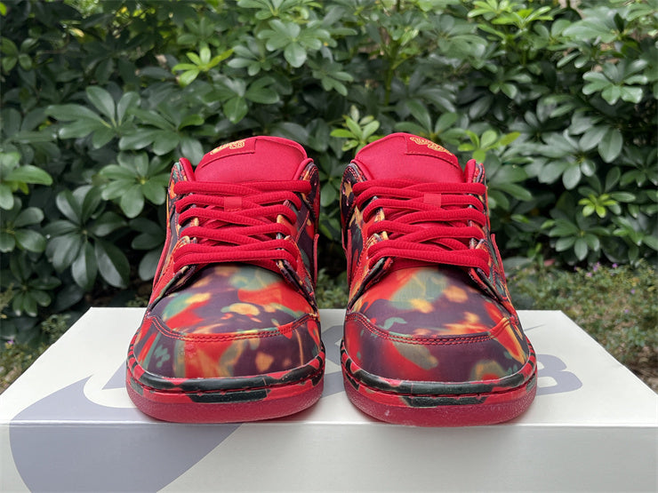 SBDNK‑018 — Nike SB Dunk Low “Poppy Field” — Varsity Red/University Gold — Design‑Inspired