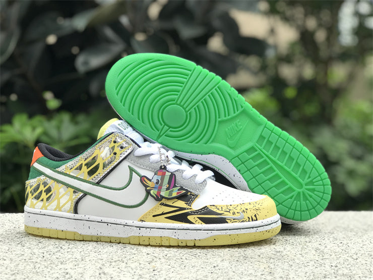 SBDNK‑025 — Nike SB Dunk Low “Oregon What The Duck — Alt Colorway” — White/Gold/Green — Design‑Inspired