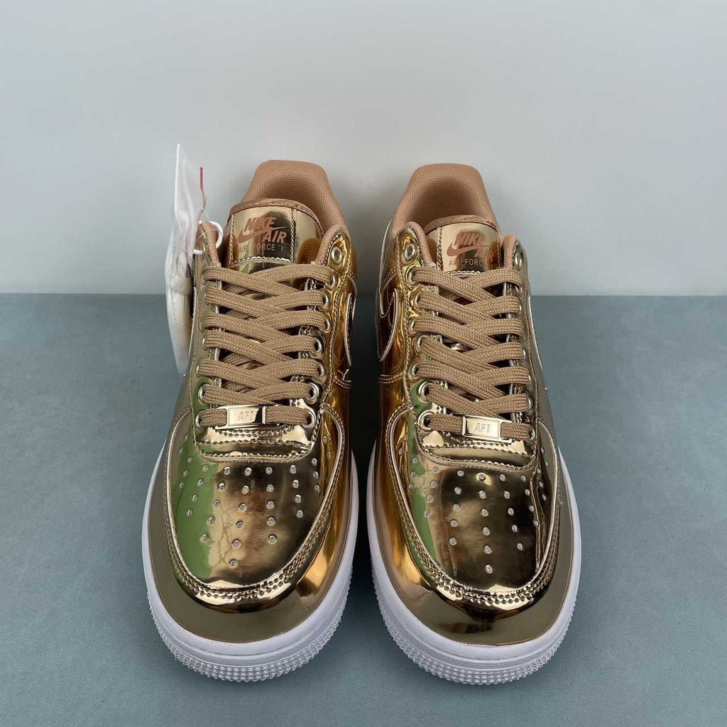 Air Force 1 – Design-Inspired "24 Karats" Metallic Gold Custom Tribute Build AF1-025