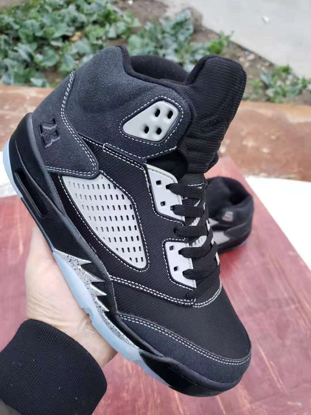 Jordan 5 Design Inspired “Anthracite” — Tribute Build — AJ5‑ANTHRC‑529
