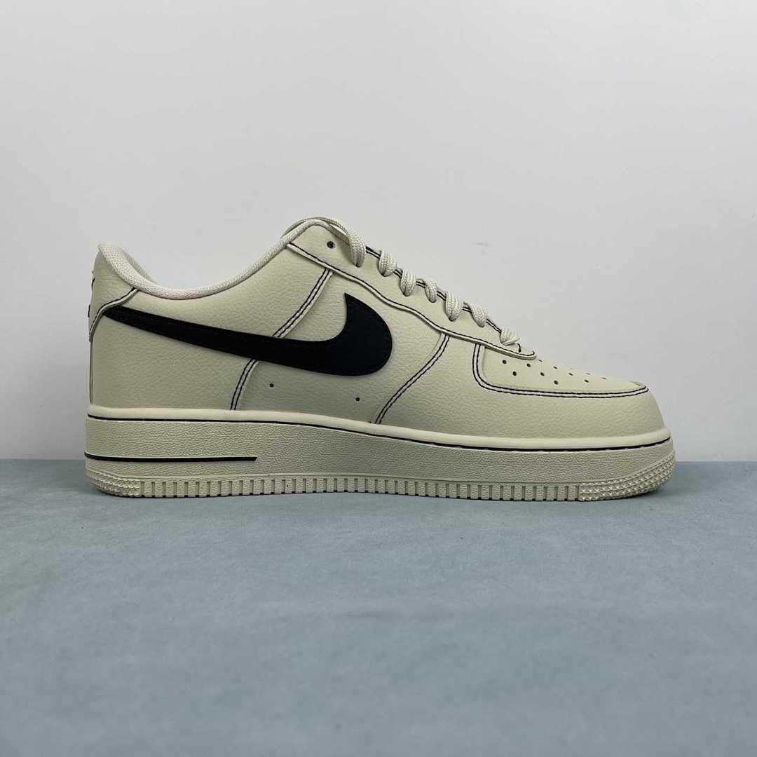 Air Force 1 – Design-Inspired "Light Bone/Black Stitch" Custom Tribute Build AF1-037
