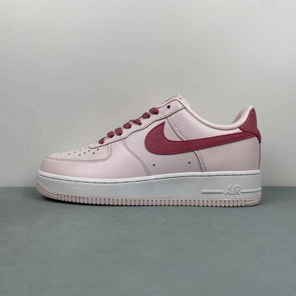 AF1-039 Love Letter Blush Burgundy – pair on box hero shot with hang tag