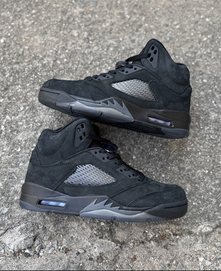 Jordan 5 – Design‑Inspired "Black Cats" Custom Tribute Build AJ5‑BLKCAT‑529