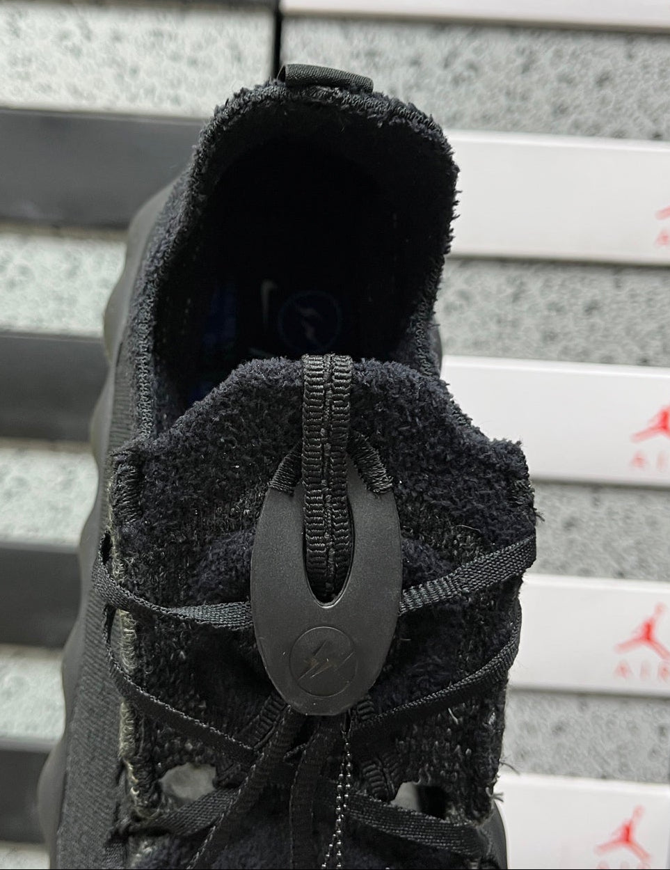 Mind 002 – Sneaker – Design‑Inspired Custom Footwear: Fragment - Black