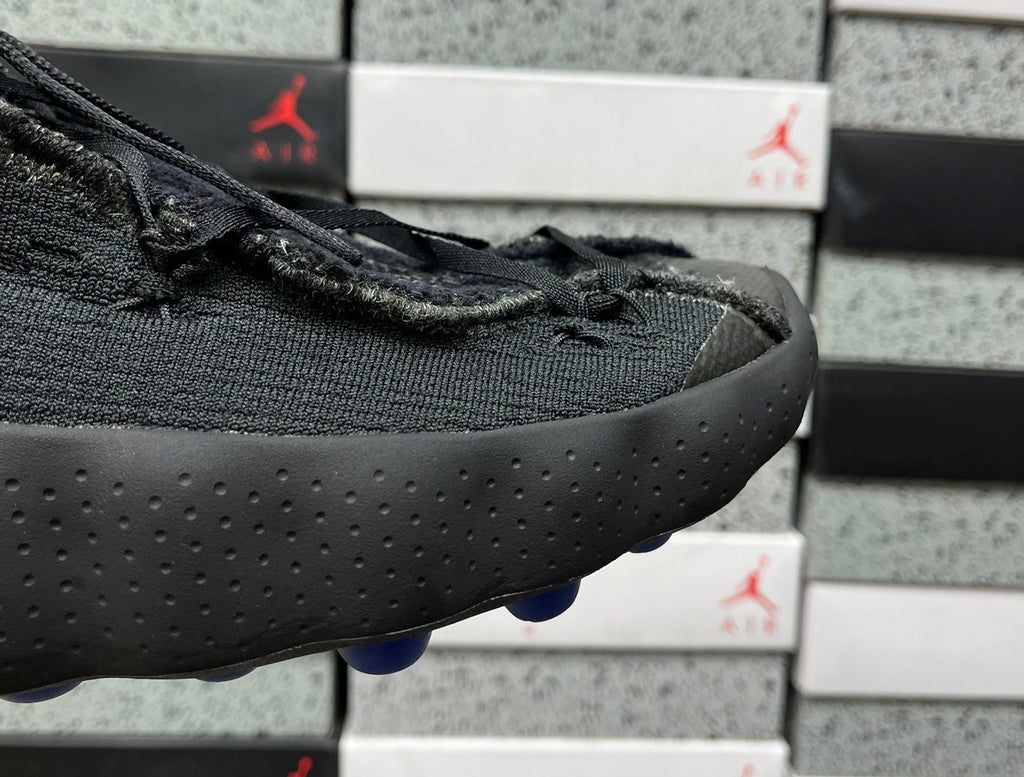 Mind 002 – Sneaker – Design‑Inspired Custom Footwear: Fragment - Black