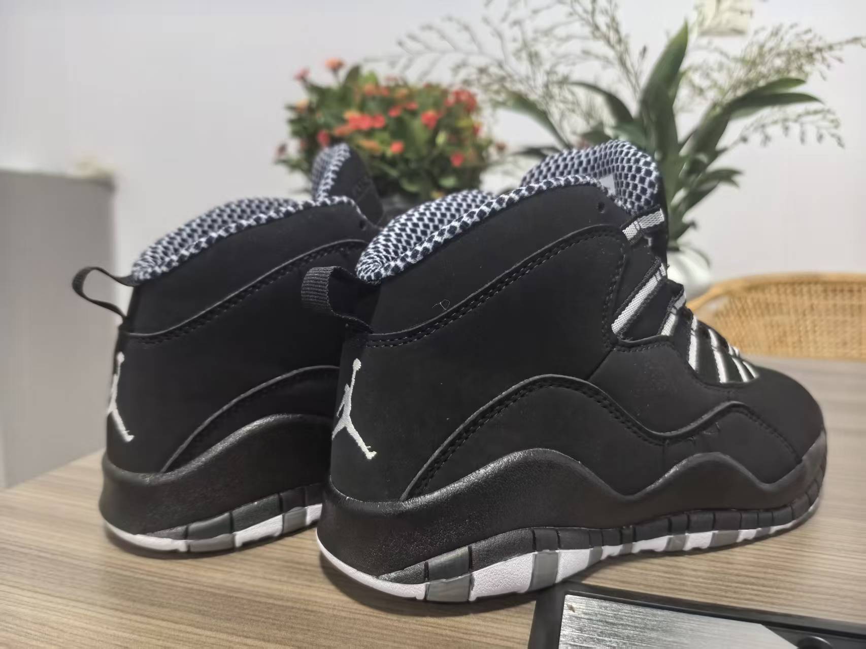 1014 — Jordan 10 “Stealth” — Design‑Inspired