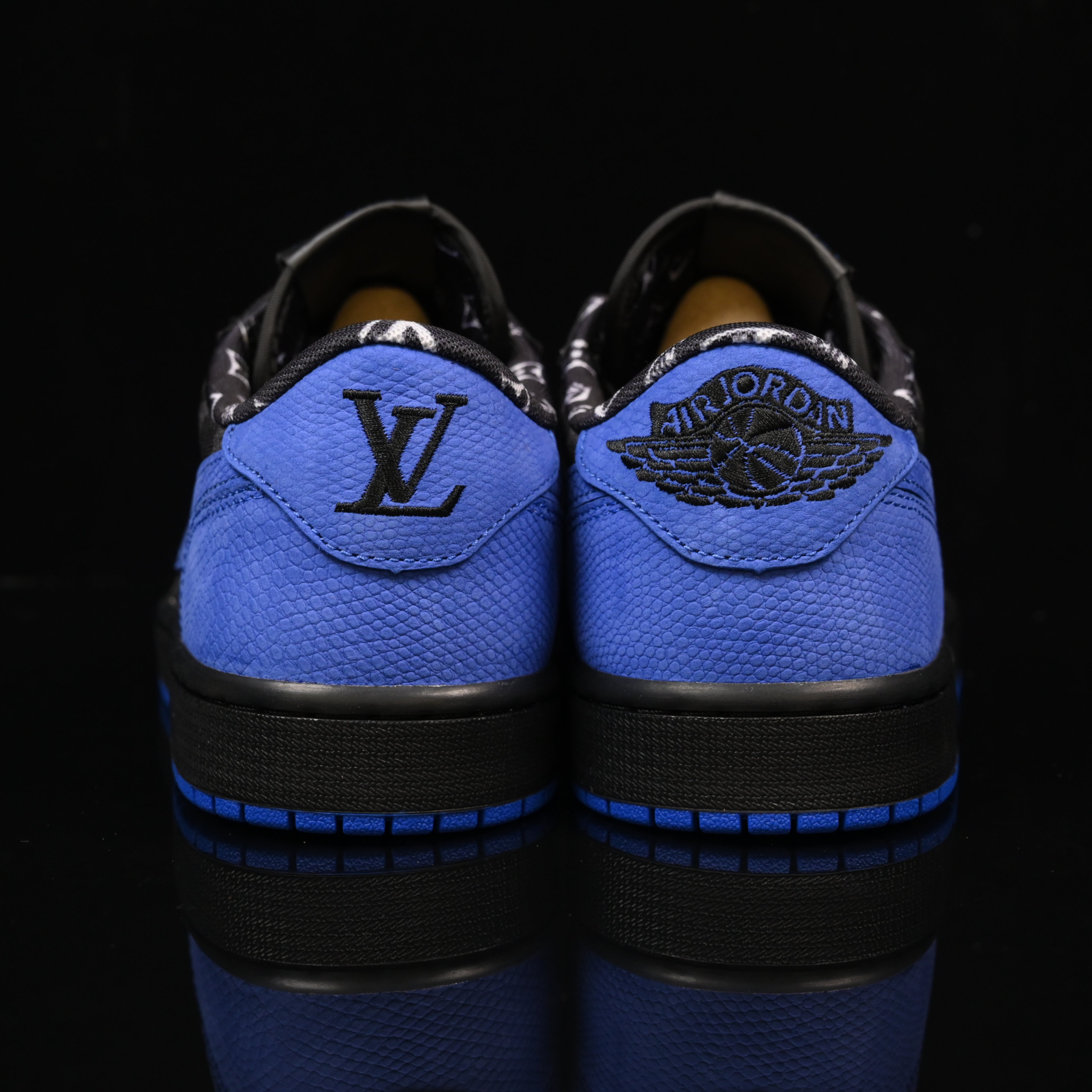 Jordan 1 Low – Design-Inspired "LV Blue Geckos" Custom Fantasy Build AJ1-LVCLB-053