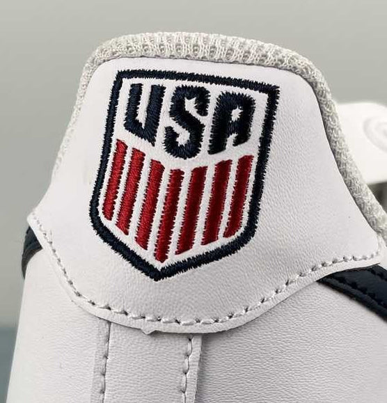 AF1-040 USA Soccer Tribute – lateral side profile clean studio shot showing full silhouette and navy swoosh