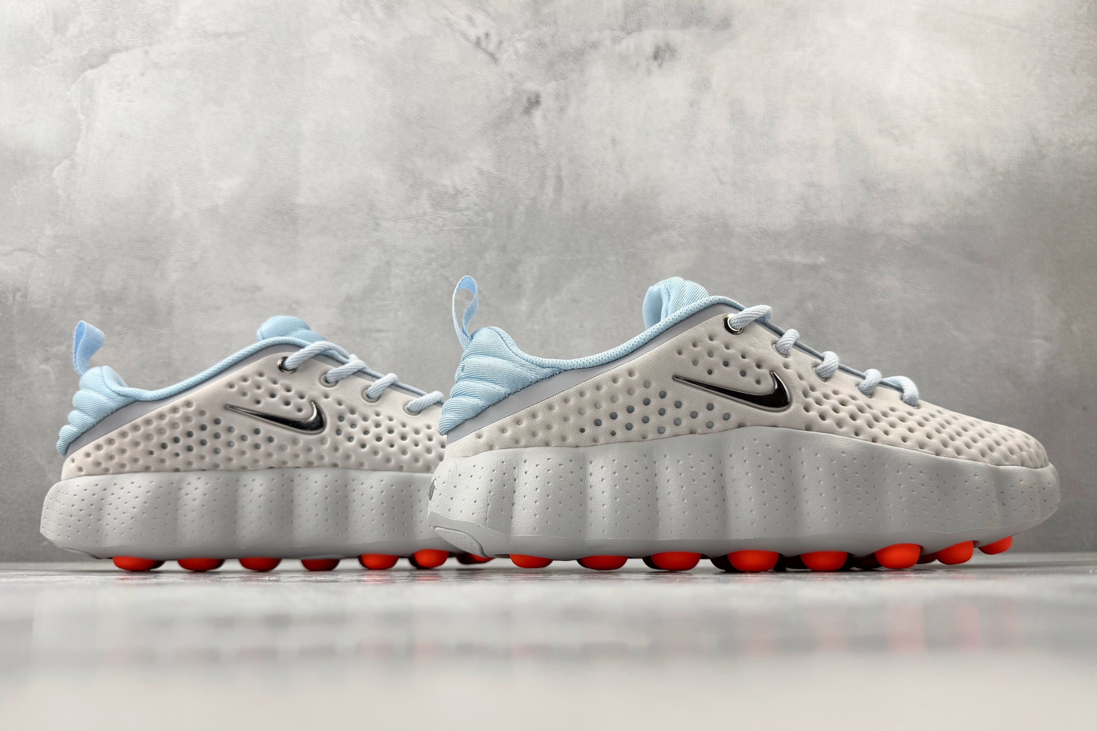 Mind 002 – Sneaker – Design‑Inspired Custom Footwear: Sail/Carolina Blue