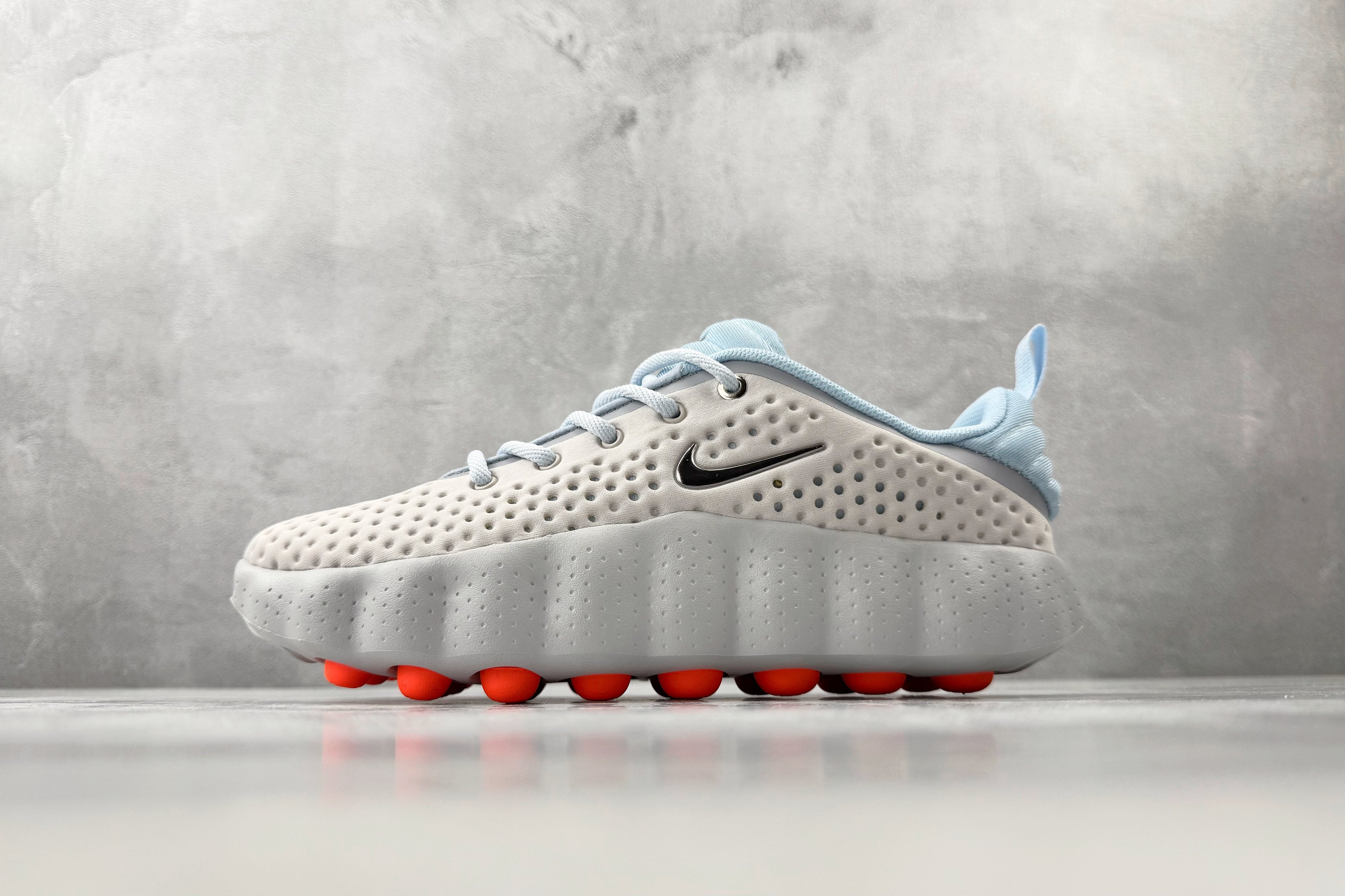 Mind 002 – Sneaker – Design‑Inspired Custom Footwear: Sail/Carolina Blue