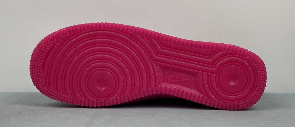 AF1-037 Berry Pink Patent – pair stacked lateral view