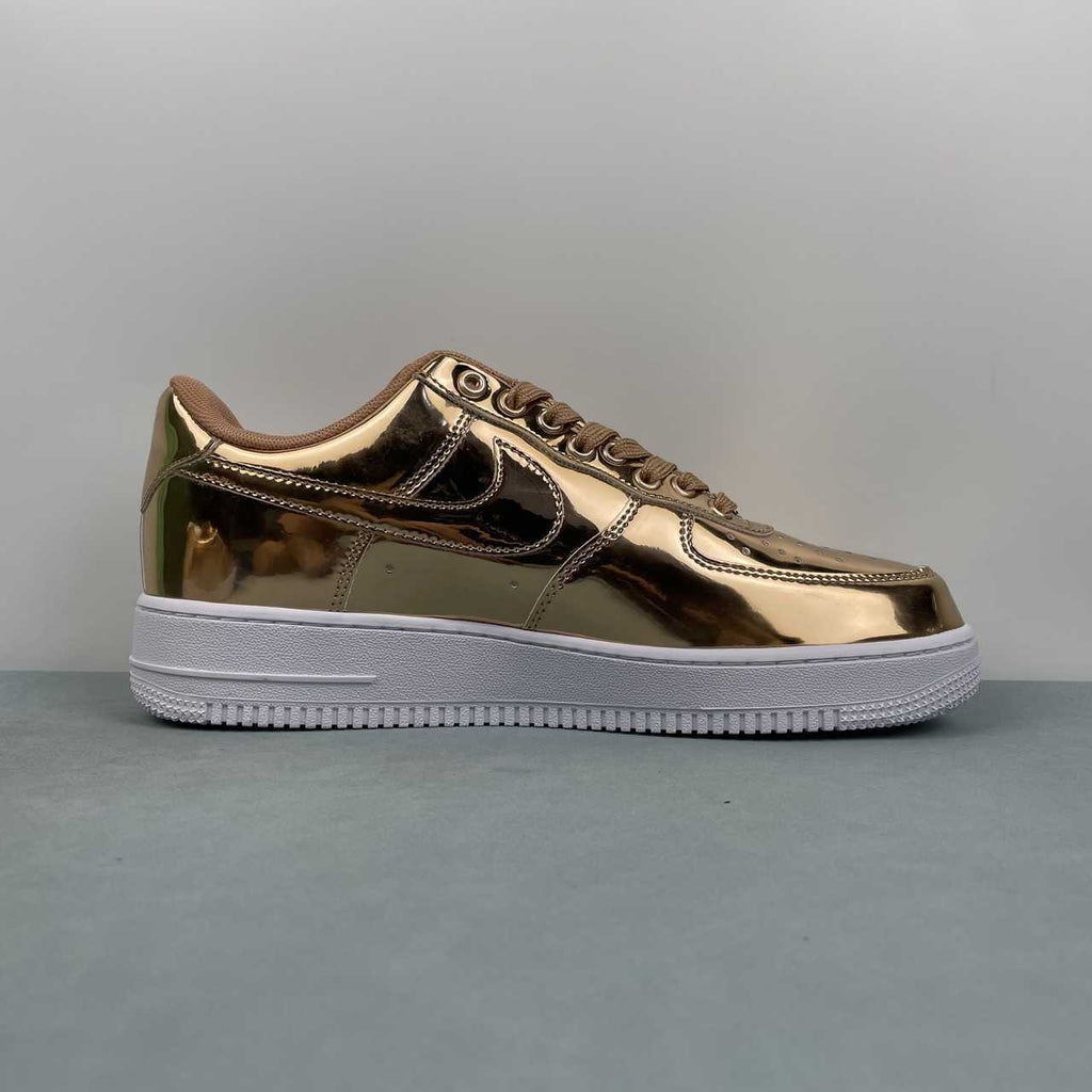 Air Force 1 – Design-Inspired "24 Karats" Metallic Gold Custom Tribute Build AF1-025