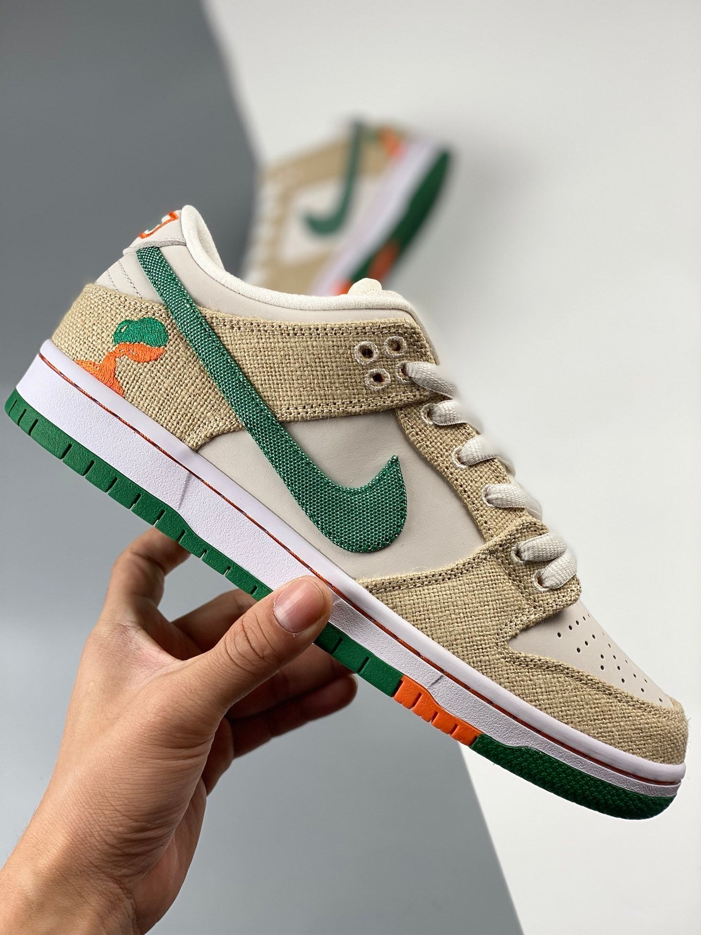 SBDNK‑058 — Nike SB Dunk Low “Jarritos” — Design‑Inspired