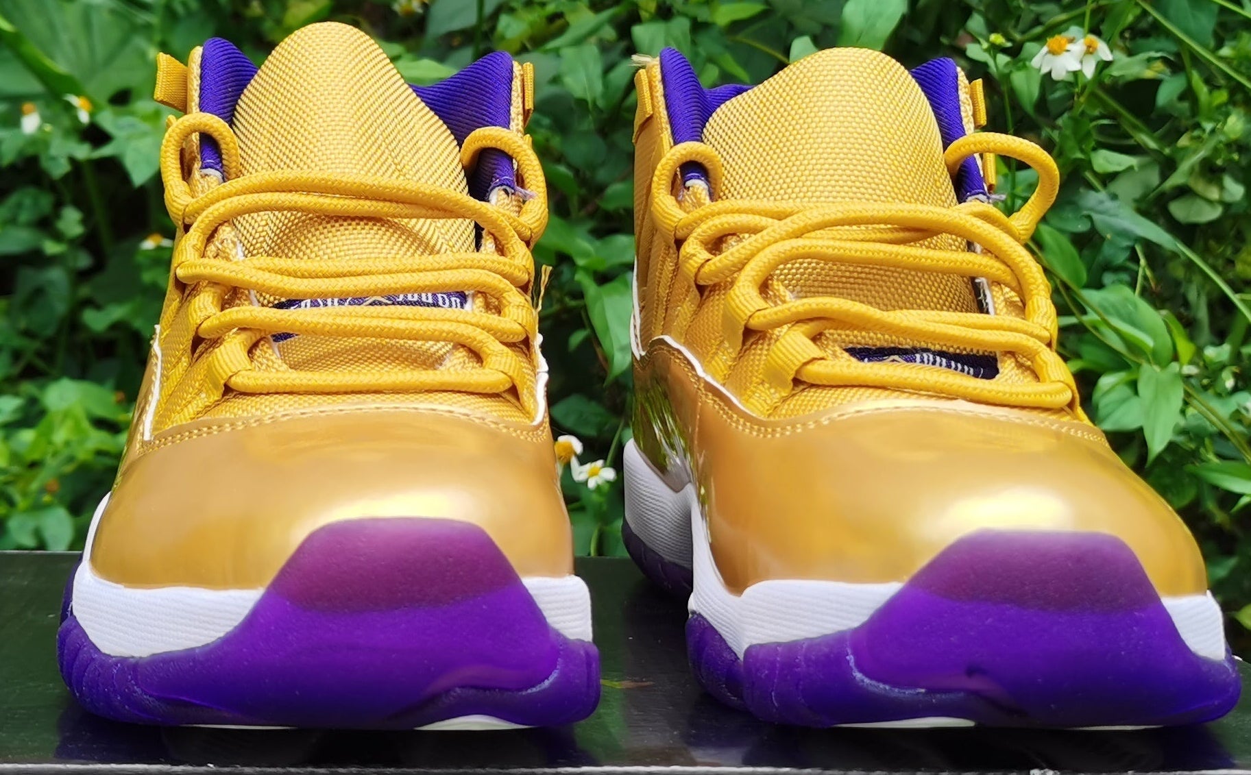 1118 — Jordan 11 “Mamba Mix-ups”  Fantasy Colorway Tributes (5 Colorways to choose from)