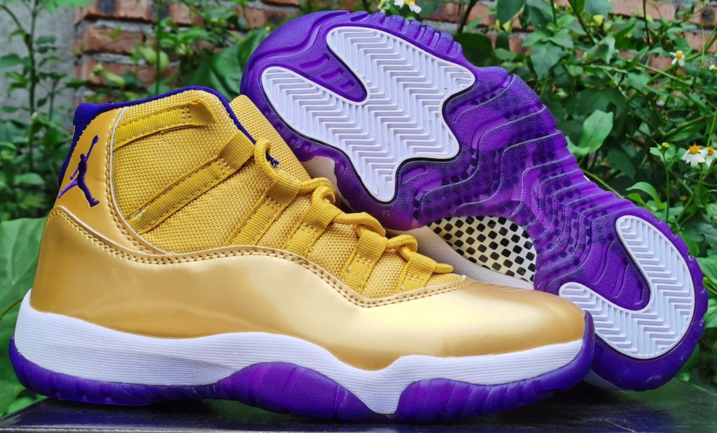 1118 — Jordan 11 “Mamba Mix-ups”  Fantasy Colorway Tributes (5 Colorways to choose from)