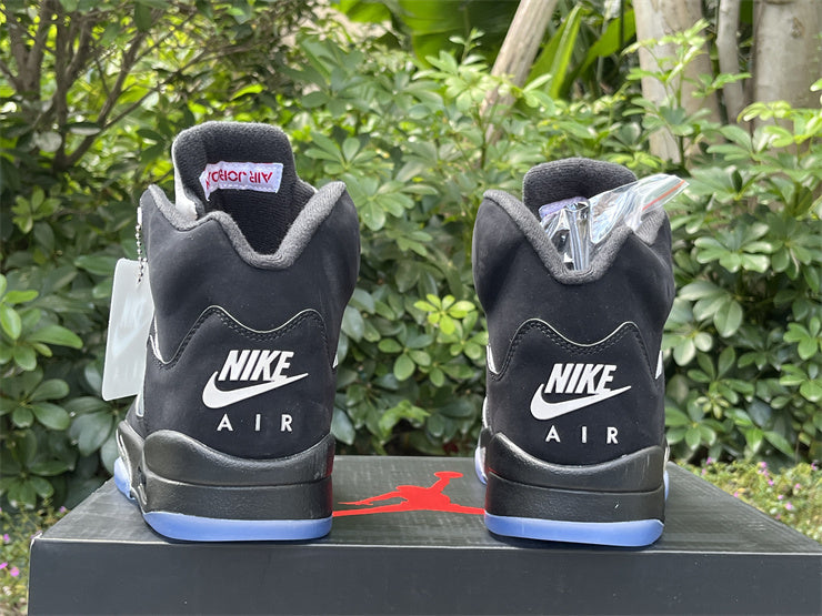 526 — Jordan 5 “Black Metallic” — Design‑Inspired Tribute