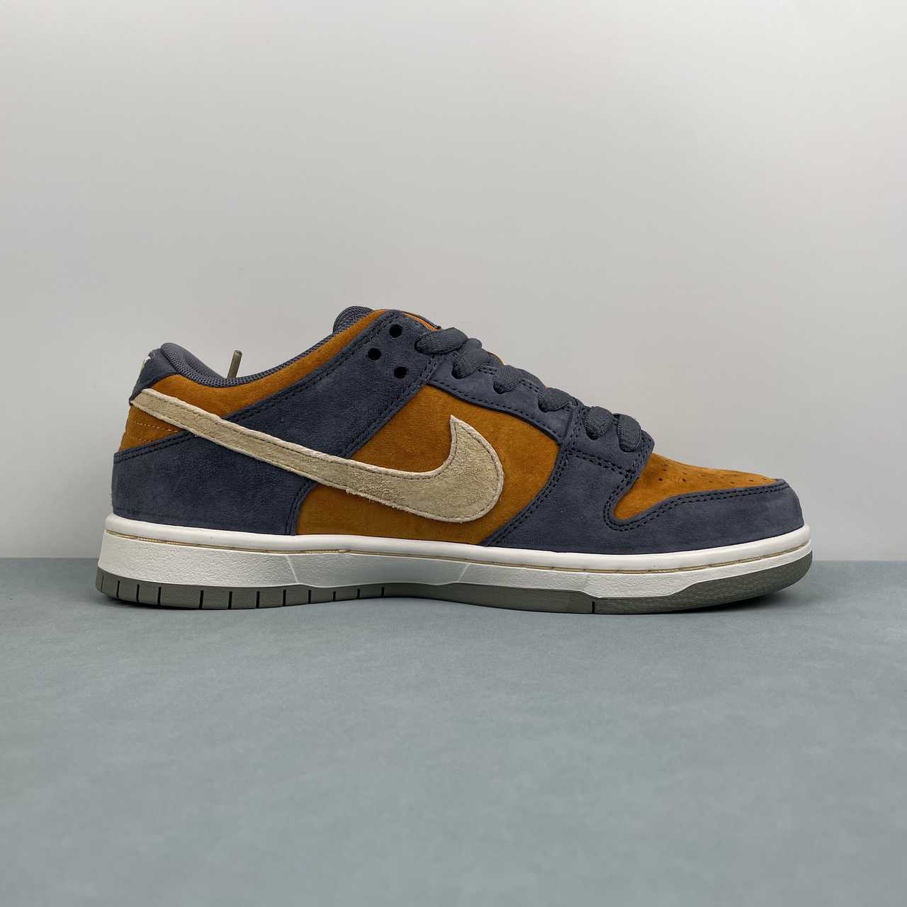 Nike SB Dunk Low – Design-Inspired "Monarch" Custom Tribute Build SBDNK‑075