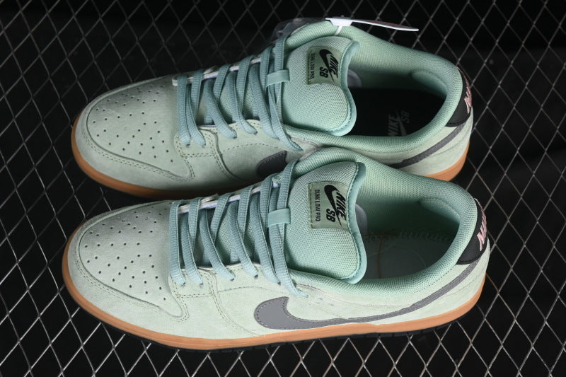 SB Dunk Low – Design-Inspired "Verdugo Mountain" Custom Tribute Build SBDNK-081