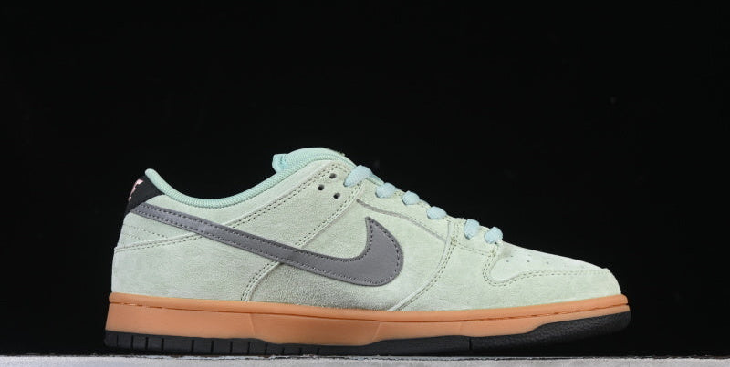 SB Dunk Low – Design-Inspired "Verdugo Mountain" Custom Tribute Build SBDNK-081