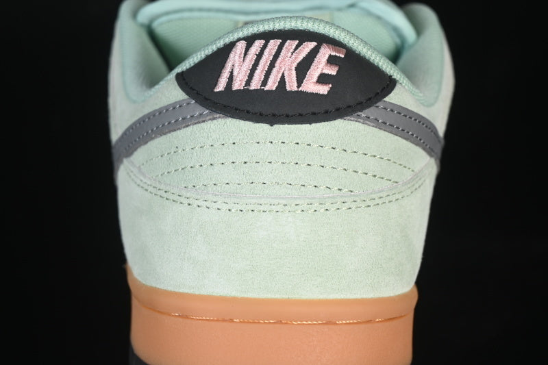 SB Dunk Low – Design-Inspired "Verdugo Mountain" Custom Tribute Build SBDNK-081