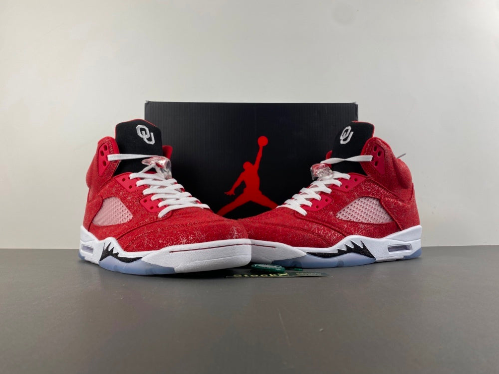 Jordan 5 – Design‑Inspired "College PE Pack" Custom Tribute Build AJ5‑COLLEGEPE‑529