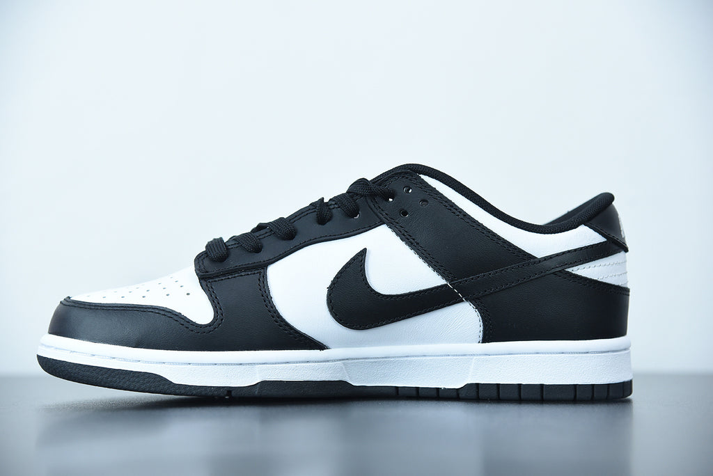 SBDNK‑060 — Nike SB Dunk Low “Panda” — Design‑Inspired