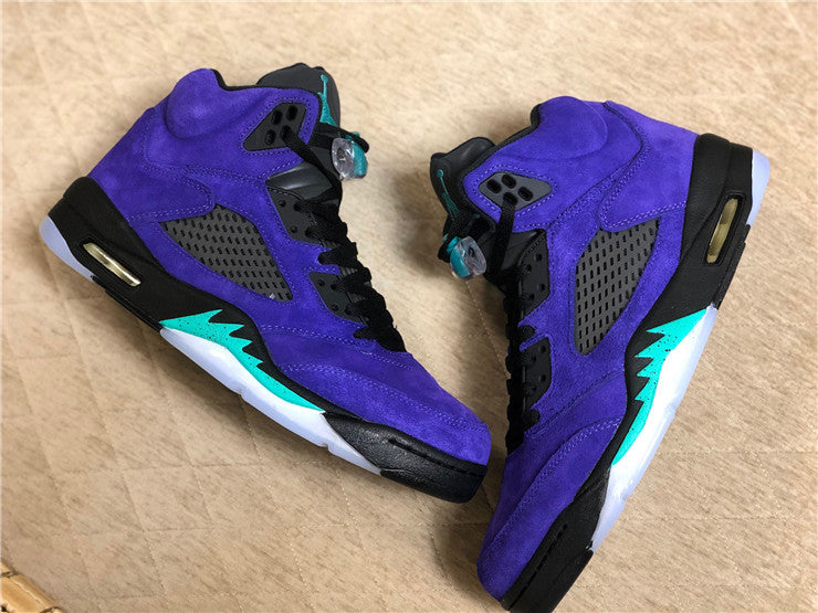 Jordan 5 – Design-Inspired "Alternate Grape" Custom Tribute Build AJ5-ALTGRAPEPURPLE-521