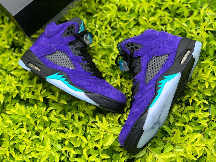 Jordan 5 – Design-Inspired "Alternate Grape" Custom Tribute Build AJ5-ALTGRAPEPURPLE-521