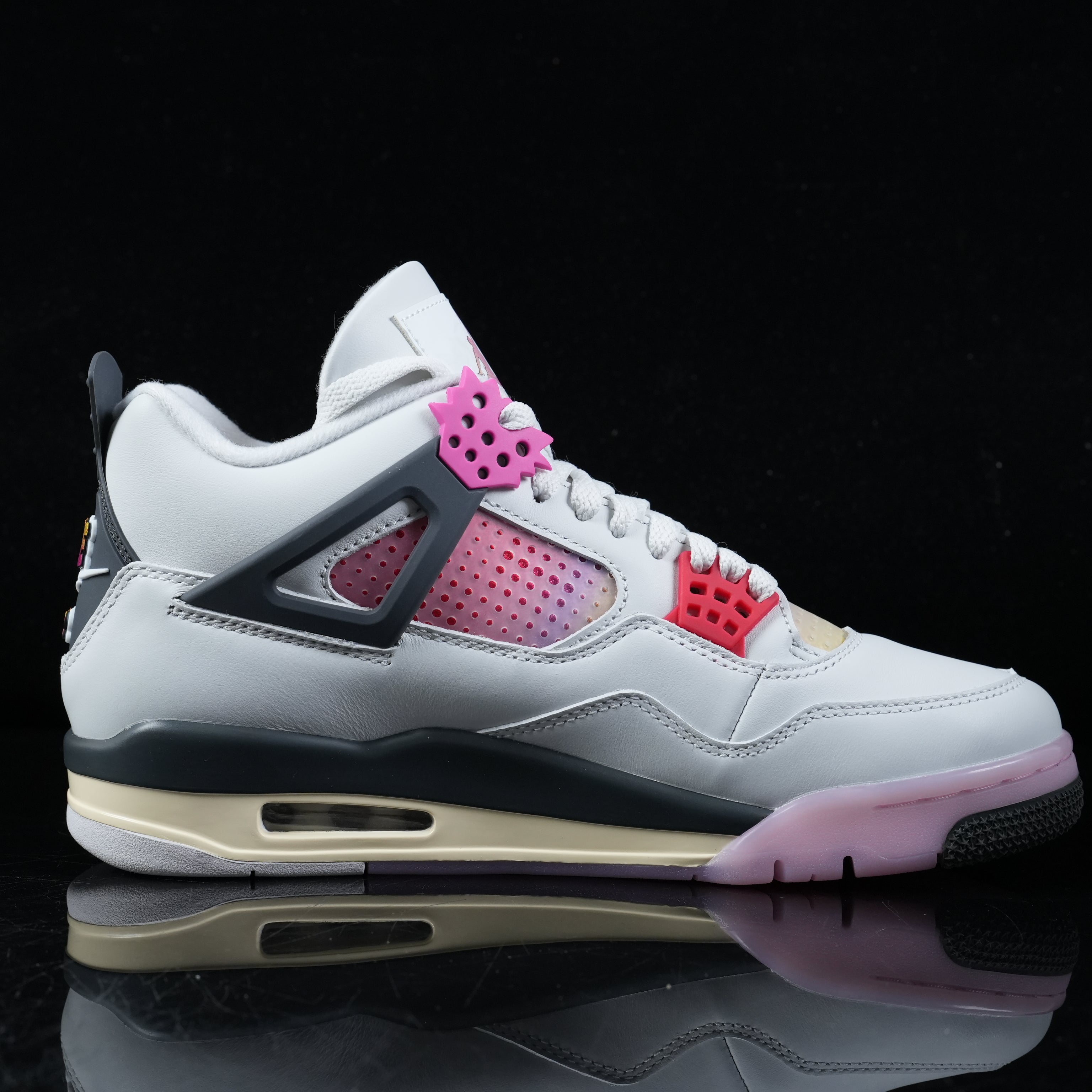 Jordan 4 – Design-Inspired "Comic" Custom Tribute Build AJ4-COMIC-412
