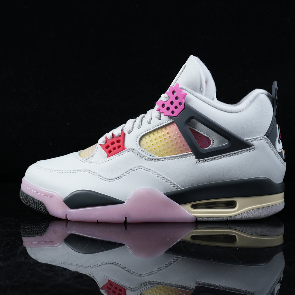 Jordan 4 – Design-Inspired "Comic" Custom Tribute Build AJ4-COMIC-412