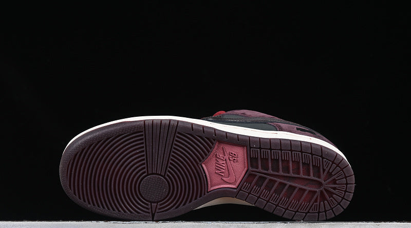 Nike SB Dunk Low – Design-Inspired "Riot Skateshop" Custom Tribute Build SBDNK‑077