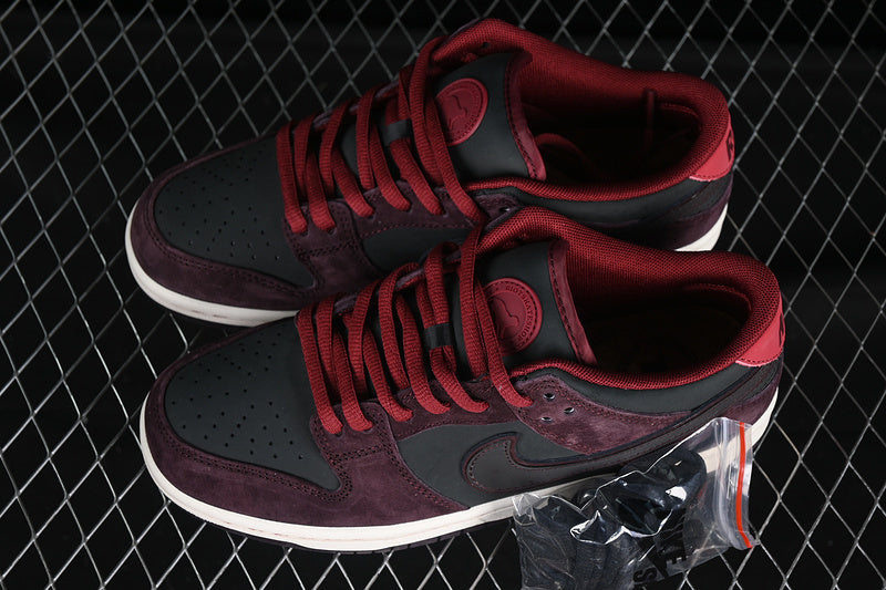 Nike SB Dunk Low – Design-Inspired "Riot Skateshop" Custom Tribute Build SBDNK‑077