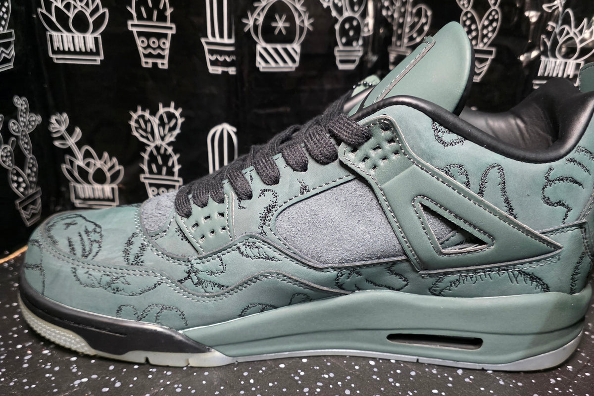 Jordan 4 Design-Inspired - "KAWS" Friends and Family Green - AJ4-GRNKAWSFNF-499