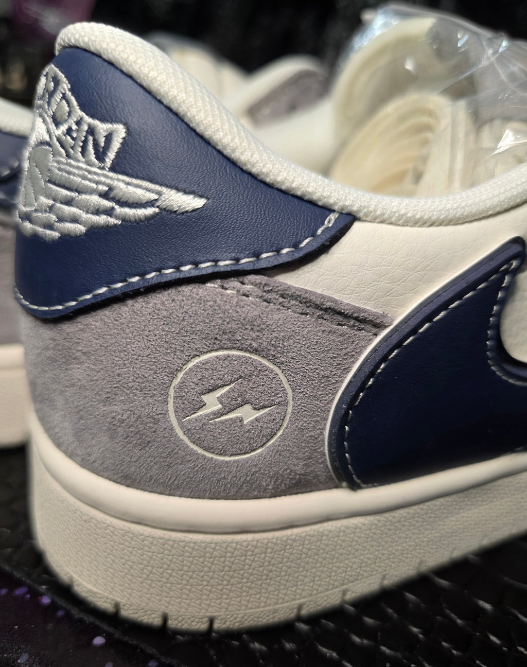 Jordan 1 low Cactus-Jack - Fragments "Fantasy Collaboration" (US 11)