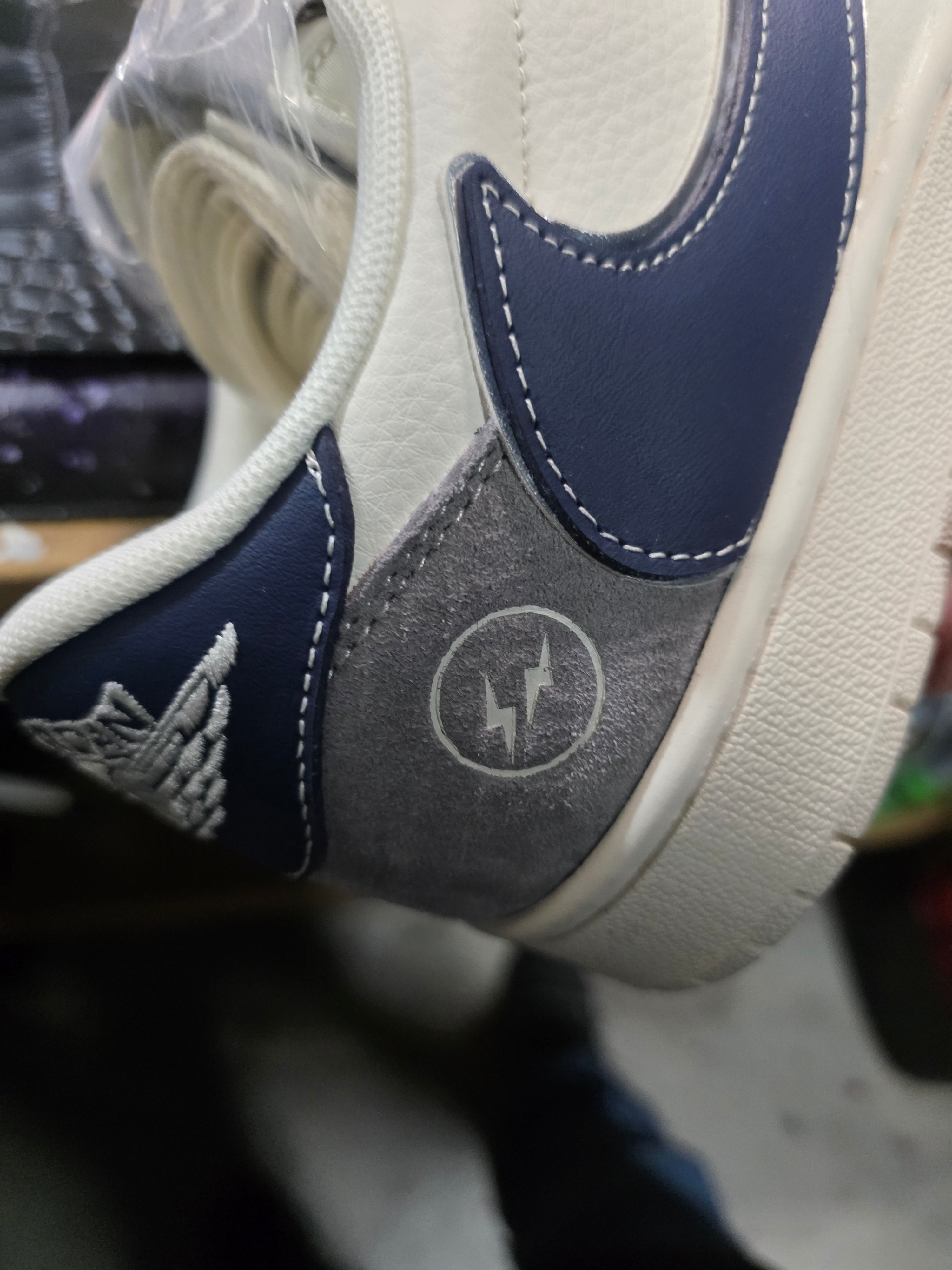 Jordan 1 low Cactus-Jack - Fragments "Fantasy Collaboration" (US 11)