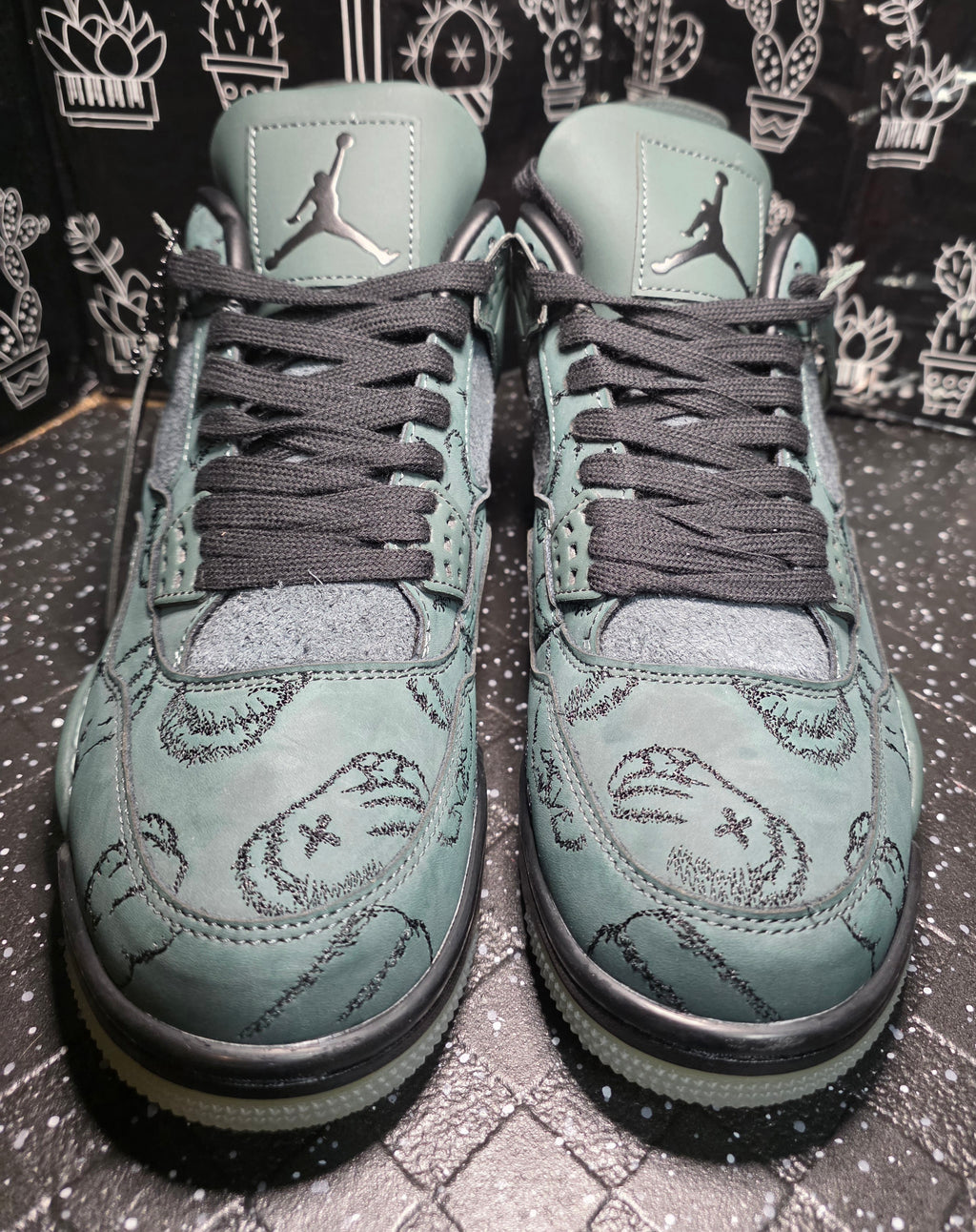 Jordan 4 Design-Inspired - "KAWS" Friends and Family Green - AJ4-GRNKAWSFNF-499