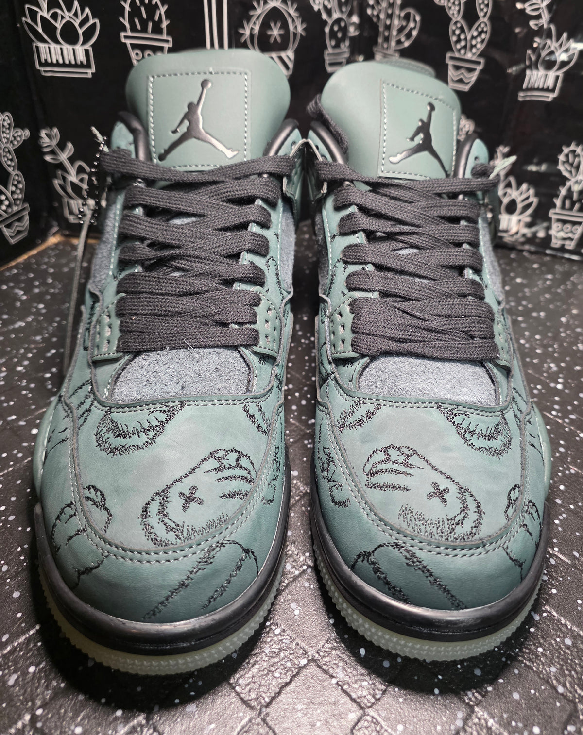 Jordan 4 Design-Inspired - "KAWS" Friends and Family Green - AJ4-GRNKAWSFNF-499