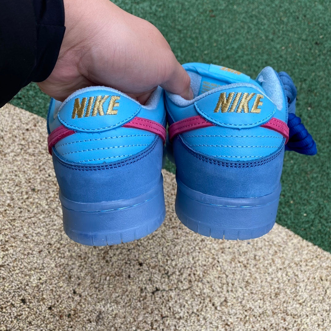 Nike SB Dunk Low – Design-Inspired "Runs the Jewels" Custom Tribute Build SBDNK‑076