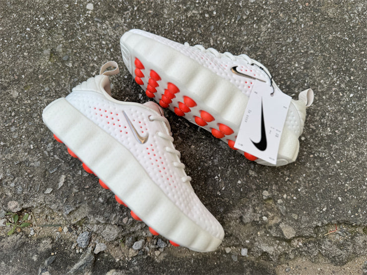 Mind 002 – Sneaker – Design‑Inspired Custom Footwear: Sail