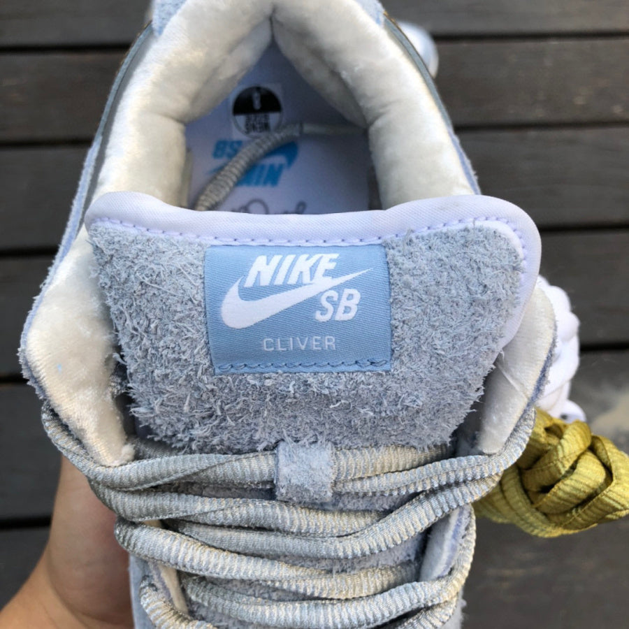 Nike SB Dunk Low – Design-Inspired "Sean Cliver Holiday Specials" Custom Tribute Build SBDNK-079