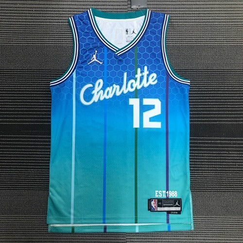 Charlotte Hornets - Kelly Oubre Jr. #12 Classic Edition Jersey (Blue-Teal Gradient)