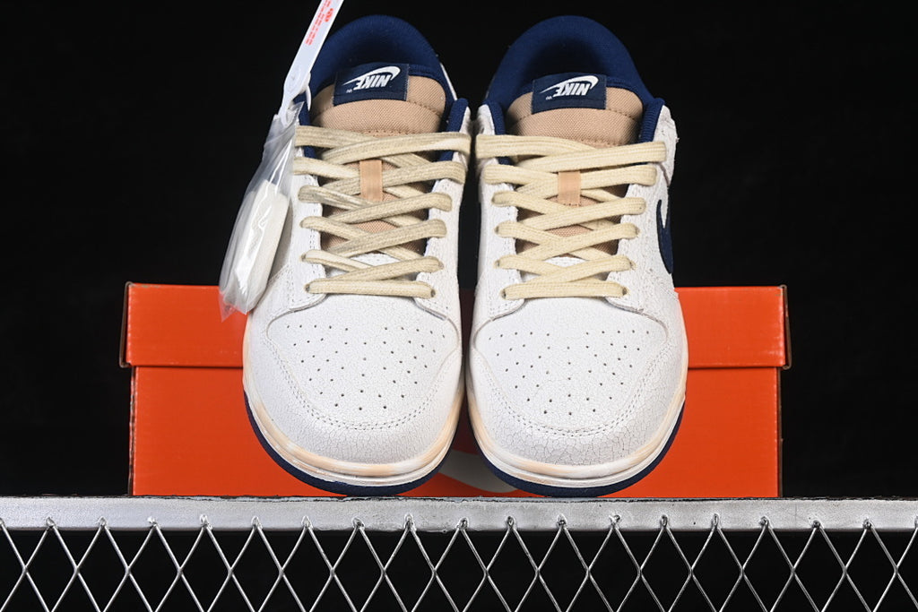 SB Dunk Low – Design-Inspired "Stranger Things" Custom Tribute Build SBDNK-082