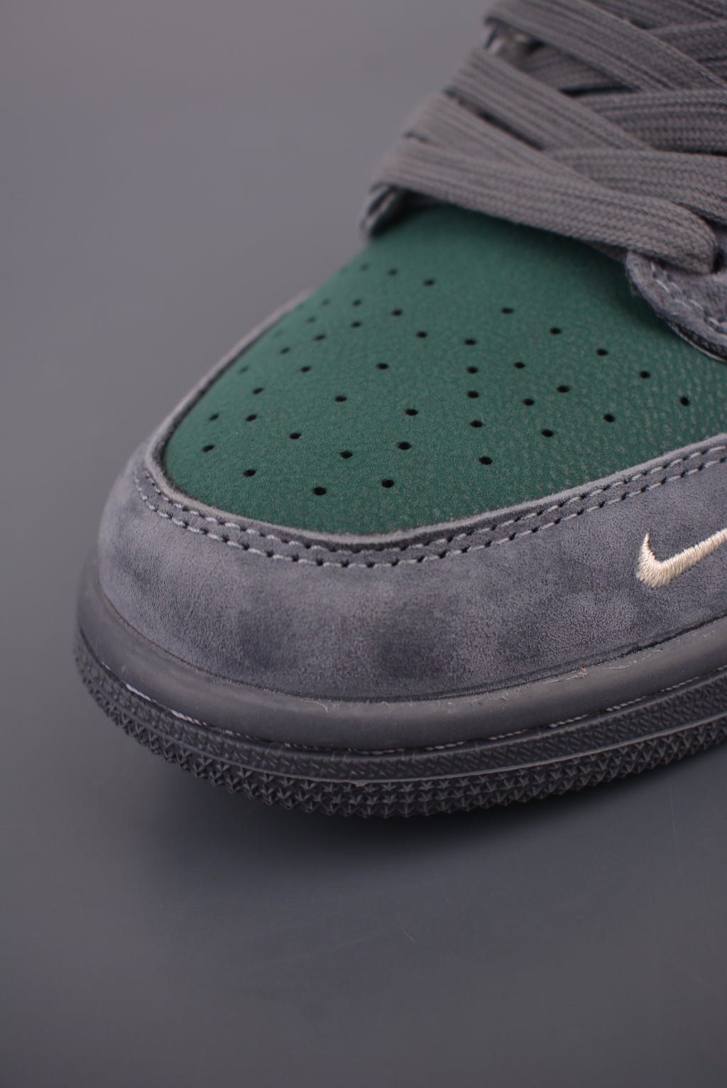 Jordan 1 Low Design-Inspired - "Supreme Green" - AJ1-SUPGRN-069