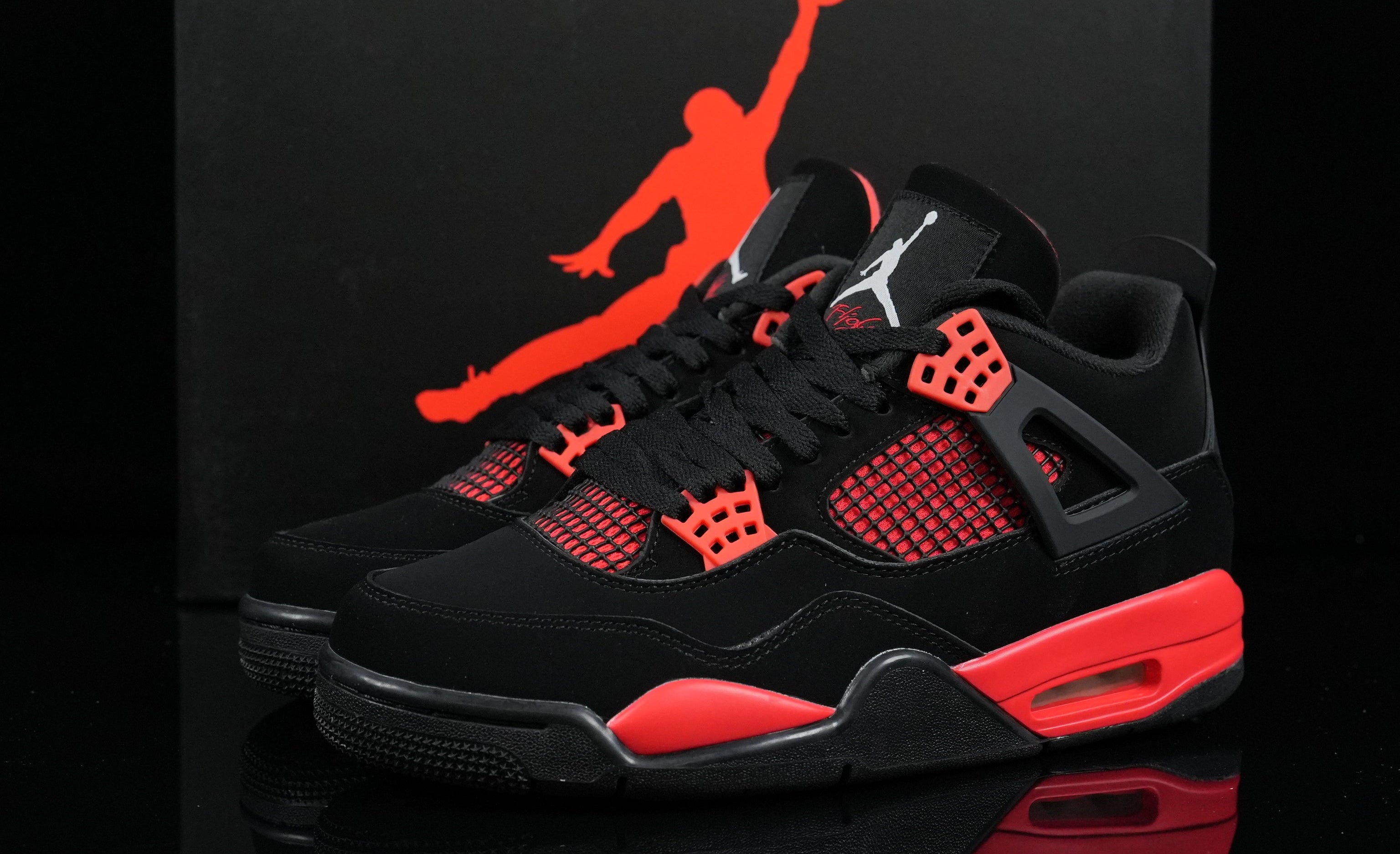 Jordan 4 – Design-Inspired "Thunder" Varity Pack Custom Tribute Builds AJ4‑THUNDERPACK‑432