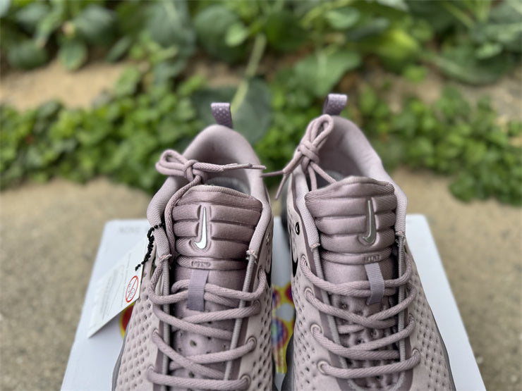 Mind 002 – Sneaker – Design‑Inspired Custom Footwear: Purple
